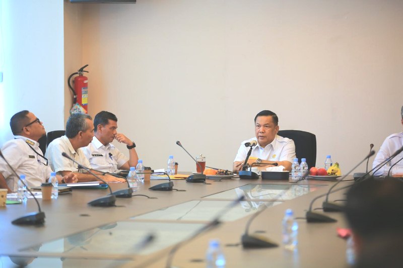 Kadis PUPR Riau dan Kepala UPT Diinstruksikan untuk Tingkatkan Pengawasan Infrastruktur di Lapangan