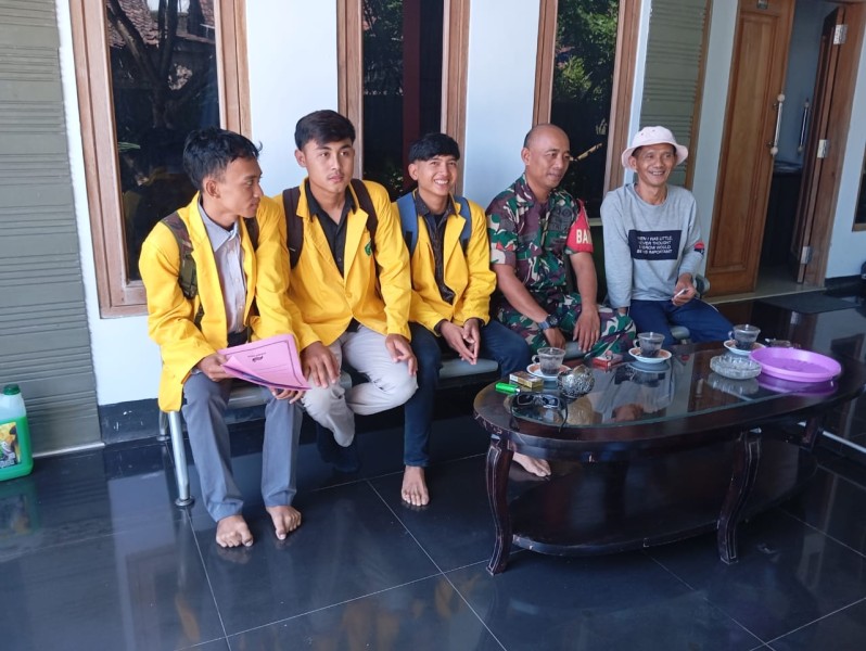 Koptu Zoni Jalin Silaturahmi dengan Warga Manduro