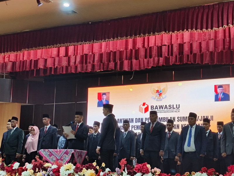 Lantik Panwascam se-Inhil, Berikut Pesan-Pesan Rustam