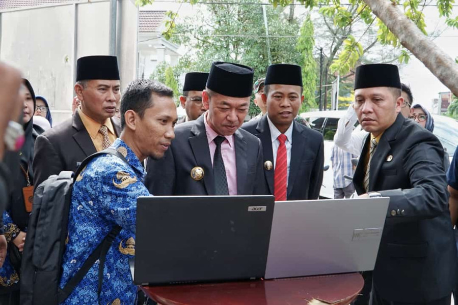 Bupati Rohil Resmikan Titik Kordinat” Pilot Zero Project Smartcity” Di Bagansiapiapi