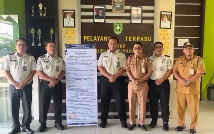Imigrasi Bengkalis Jemput Bola, Sosialisasikan Layanan Keimigrasian ke Perangkat Desa