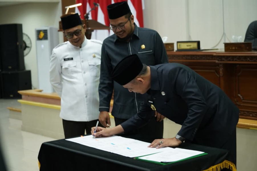 APBD 2026 Disahkan, Bupati Inhil Herman Ucapkan Terimakasih Kepada pimpinan dan Anggota DPRD
