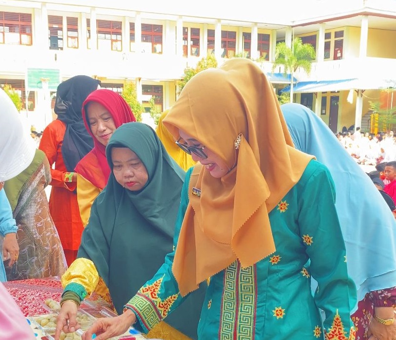 Pentas Seni, Bazar Makanan Hingga  PBB Meriahkan P5 SMPN 1 Bangko
