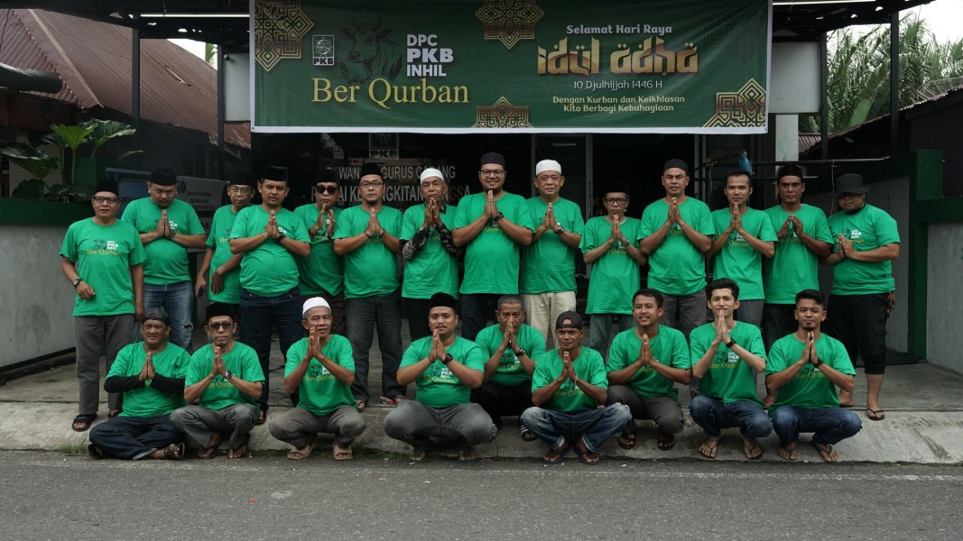 Idul Adha, DPC PKB Inhil Potong 2 Ekor Sapi