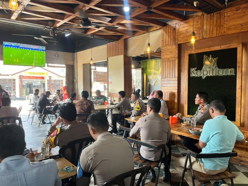 Polsek Kateman Gelar Nobar Piala Dunia 2026 Bersama TNI dan Masyarakat, Pererat Kebersamaan di Tengah Euforia Sepak Bola