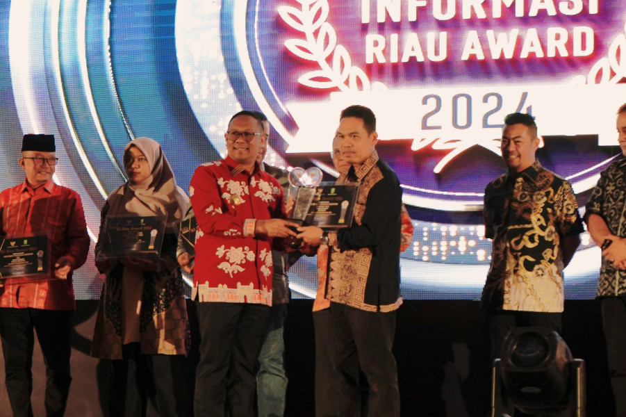 Pemkab Inhil Raih Piagam Penghargaan KI Riau Award Riau 2024