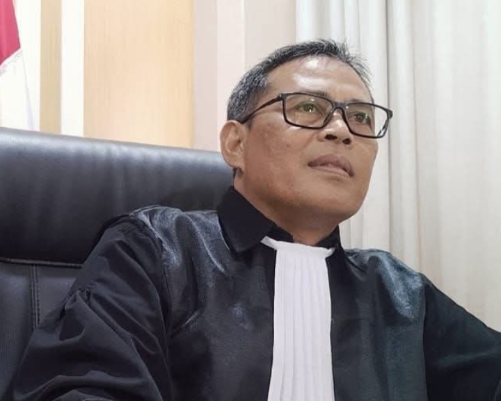 Sidang Praperadilan Kapolres Meranti, Kuasa Hukum Pemohon Serahkan Bukti Chatting yang Lengkap