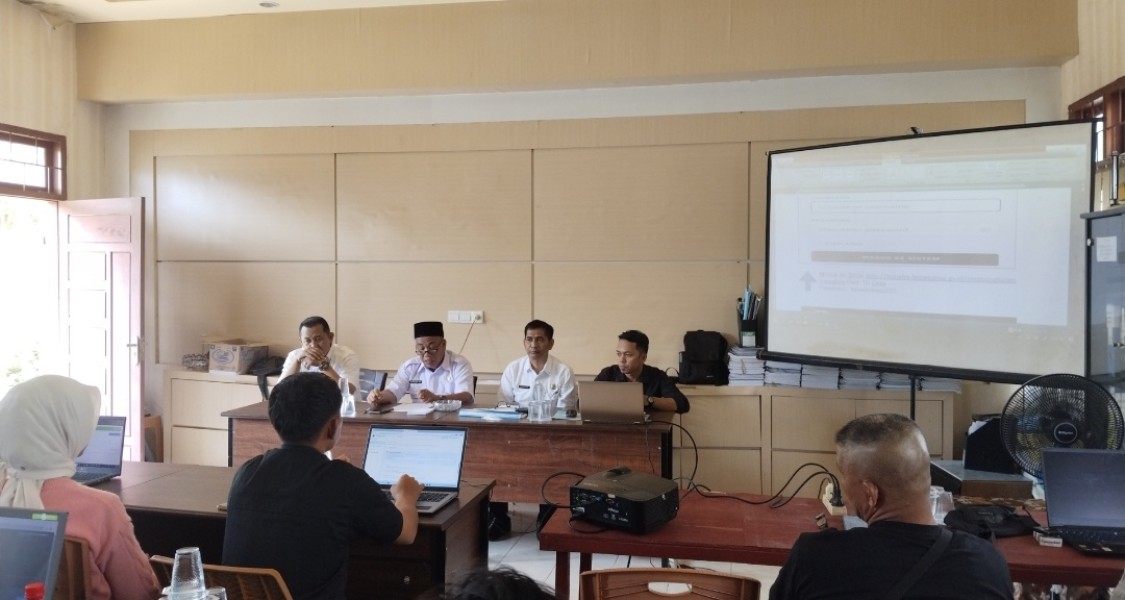Pengurus BUMDes se Kecamatan Kemuning Ikuti Simulasi Pemeringkatan BUMDes