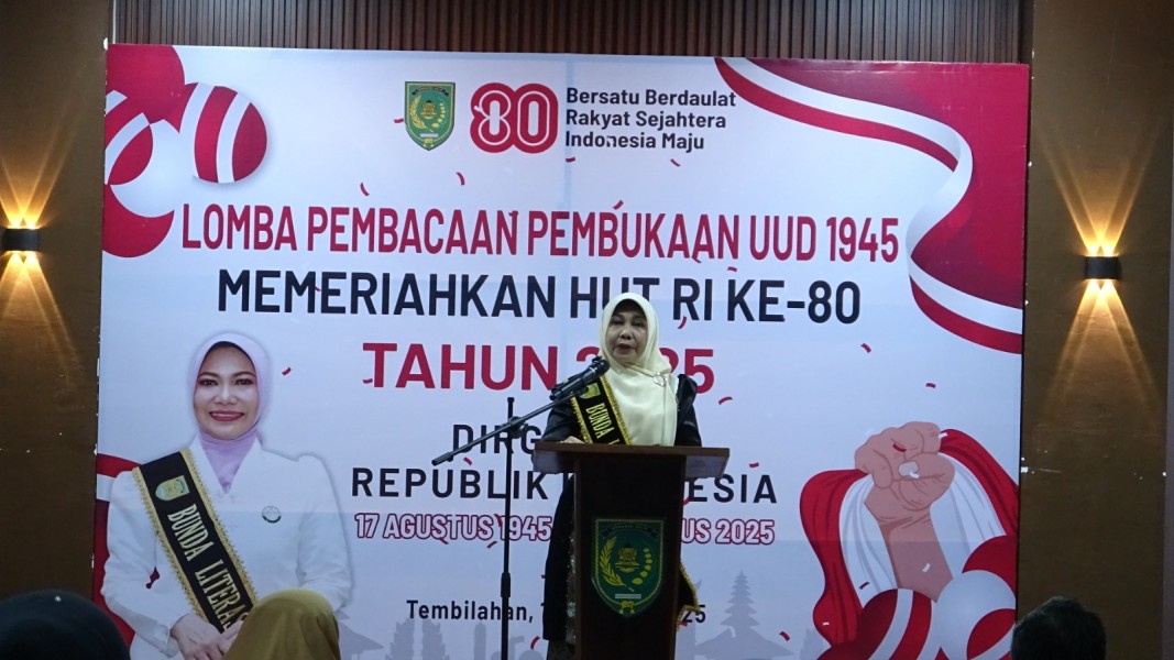 Apresiasi Lomba Pembacaan UUD 1945, Bunda Literasi Inhil Harapkan Meningkatnya Literasi Konstitusi ASN