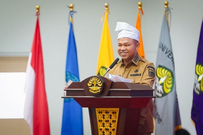 Milad ke-63 UR, Gubri: Pendidikan adalah Poros Utama Menuju Riau Maju