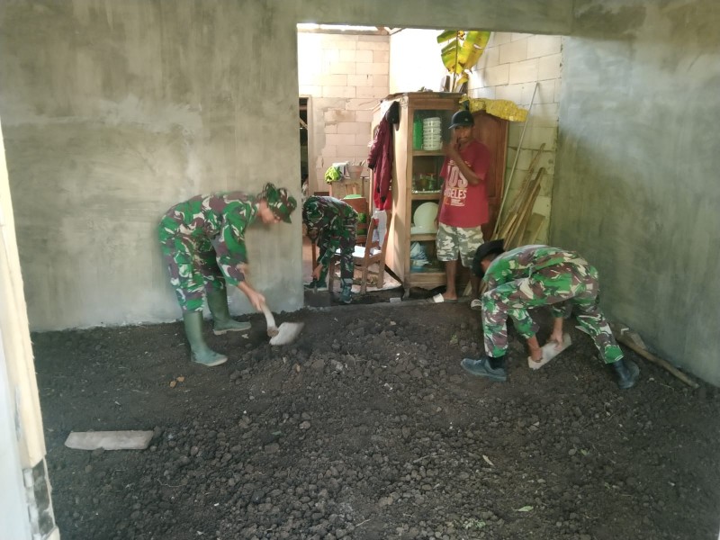 Menyulam Harapan di Usia Senja, Rumah Ibu Sayani Mulai Berdiri Lewat Sentuhan TMMD