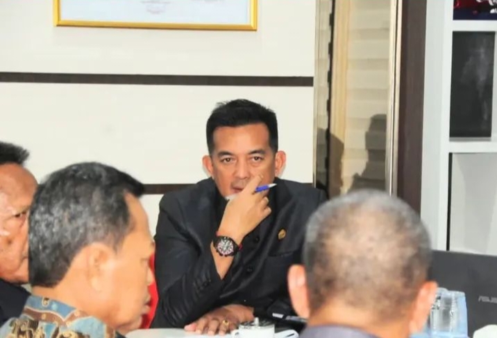 Sekda Inhu Pimpin Rapat Persiapan Upacara Hari Guru, HUT PGRI dan HUT Korpri Berjalan Lancar