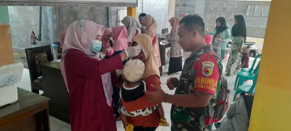 Sertu Edi Bersinergi dengan Puskesmas Peterongan