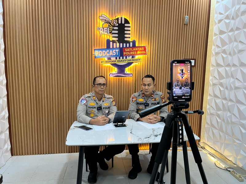 Kasat Lantas Polres Inhil Podcast, Bahas Program Keselamatan Lalu Lintas