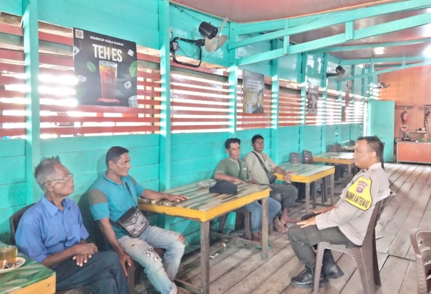 Bhabinkamtibmas Desa Bekawan Koordinasi Pendataan Lahan Jagung Dukung Swasembada Pangan di Kecamatan Mandah