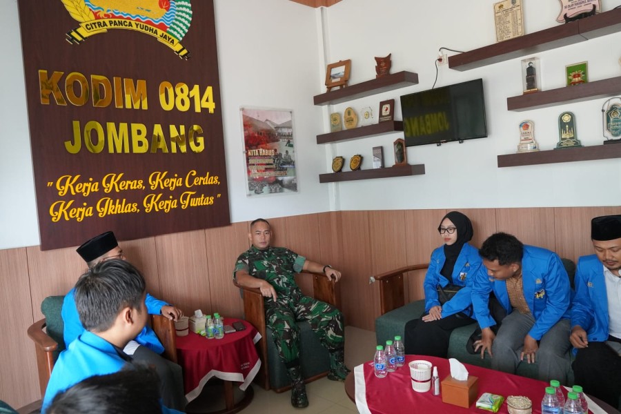 Letkol Dicky Prasojo Terima Audiensi Ketua DPD KNPI Jombang