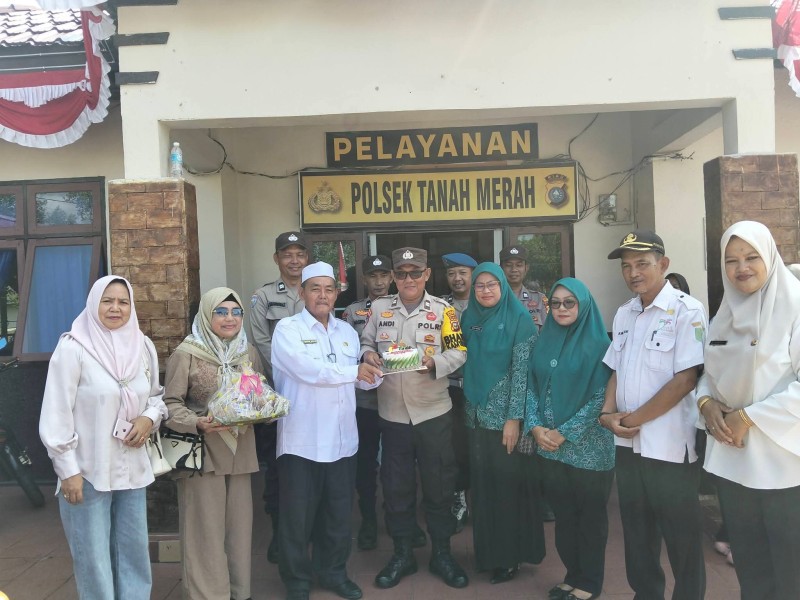 PEMDES Tanah Merah Tegaskan Komitmen Sinergi Bersama Polri