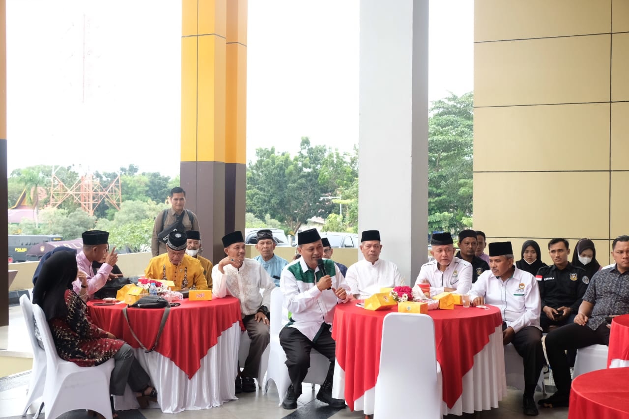 Jumat Curhat Bersama Kapolda Riau, Warga Ungkapkan Keluhan dan Harapan