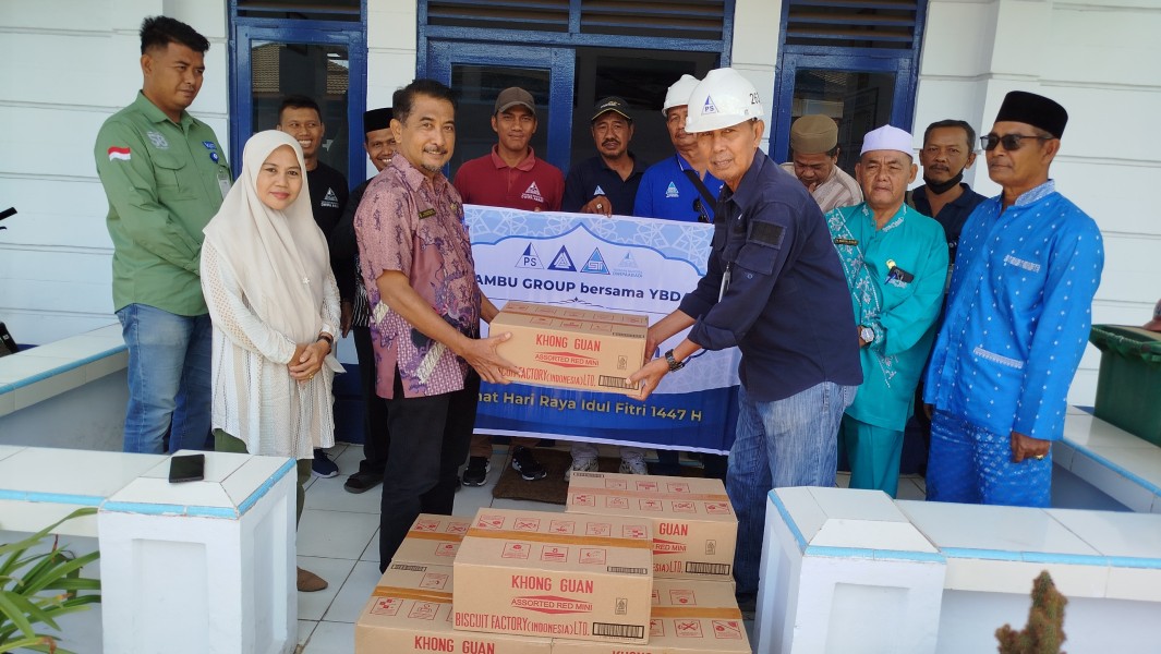 PT Pulau Sambu di Kuala Enok Berbagi Manisnya Ramadan, Ribuan Biskuit Lebaran Dibagikan untuk Desa Tanah Merah
