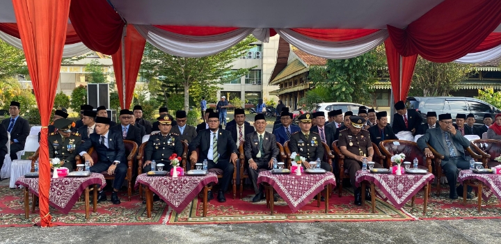 Ketua DPRD Inhil Hadiri Upacara Hari Kebangkitan Nasional dan Ziarah Nasional