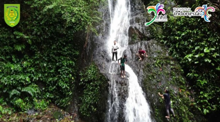 Indahnya Pesona Air Terjun Tembulun Rusa