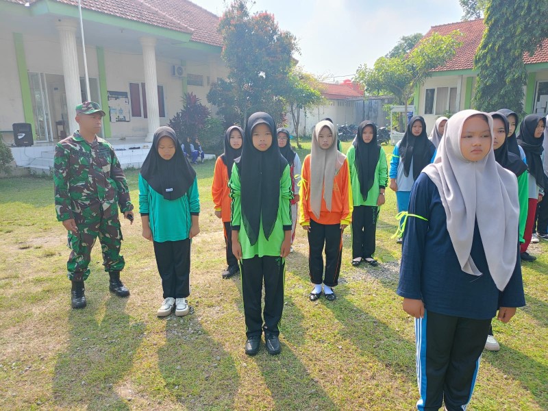 Serka Eko Tanamkan Wawasan Kebangsaan kepada Siswa Baru SMK Kreatif