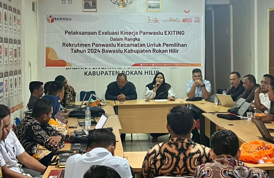 Kinerja Panwaslu Existing Rekruitmen Panwaslu Kecamatan untuk Pemilihan Tahun 2024