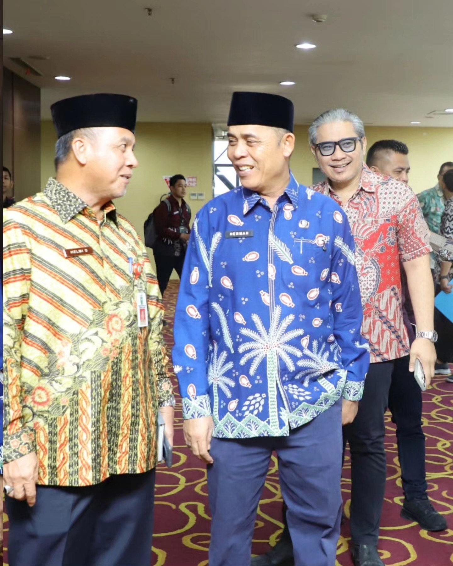 Bupati Inhil Menghadiri Pertemuan Komisi II DPR RI Dengan Pemprov dan  Pemda Se Prov. Riau