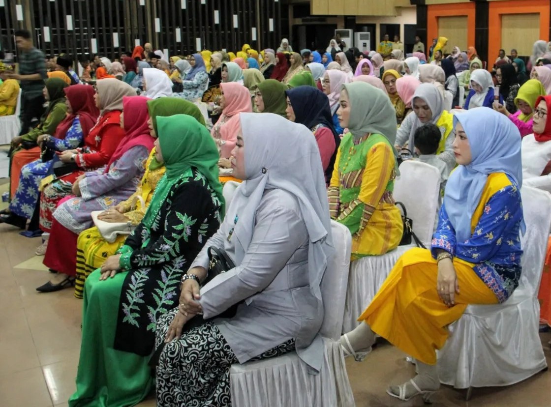 Malam Puncak Peringatan Hari Kartini Ke-146, Pj Bupati Herman : Perjuangan Kartini Patut Jadi Motivasi Kaum Wanita