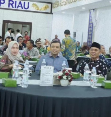 Hadiri Optimalisasi dan Apresiasi Pelaksanaan PKS Tripartid , Bupati Inhil Terima 2 Penghargaan Apresiasi