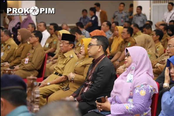Bupati Inhil H.M.Wardan Menerima Penghargaan Jaminan Kesehatan Semesta (UHC) Tahun 2023