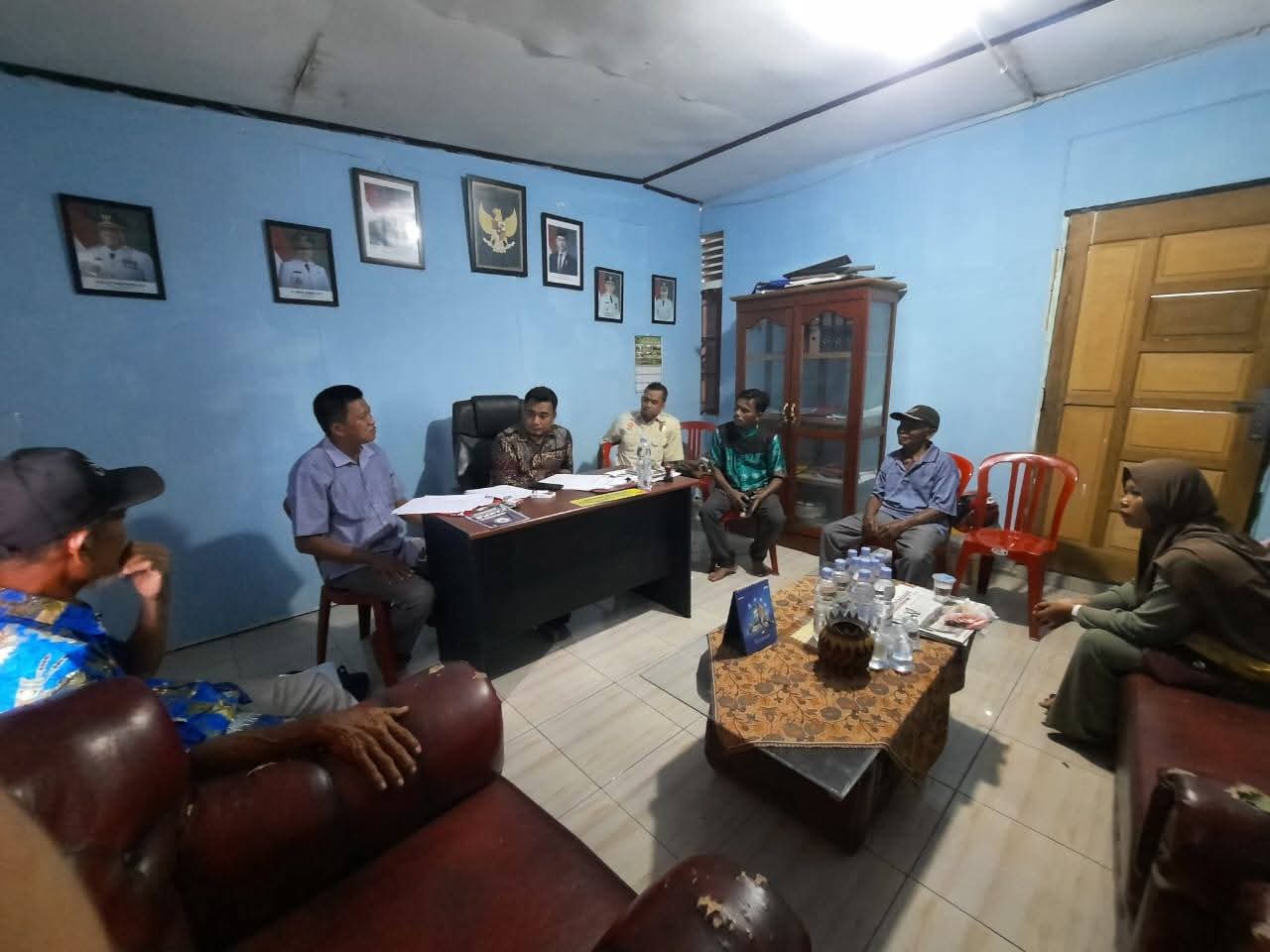 Galeri: Pemdes Keritang Rapat RKPDes dan Sosialisasi Dana Aspirasi Bedah Rumah