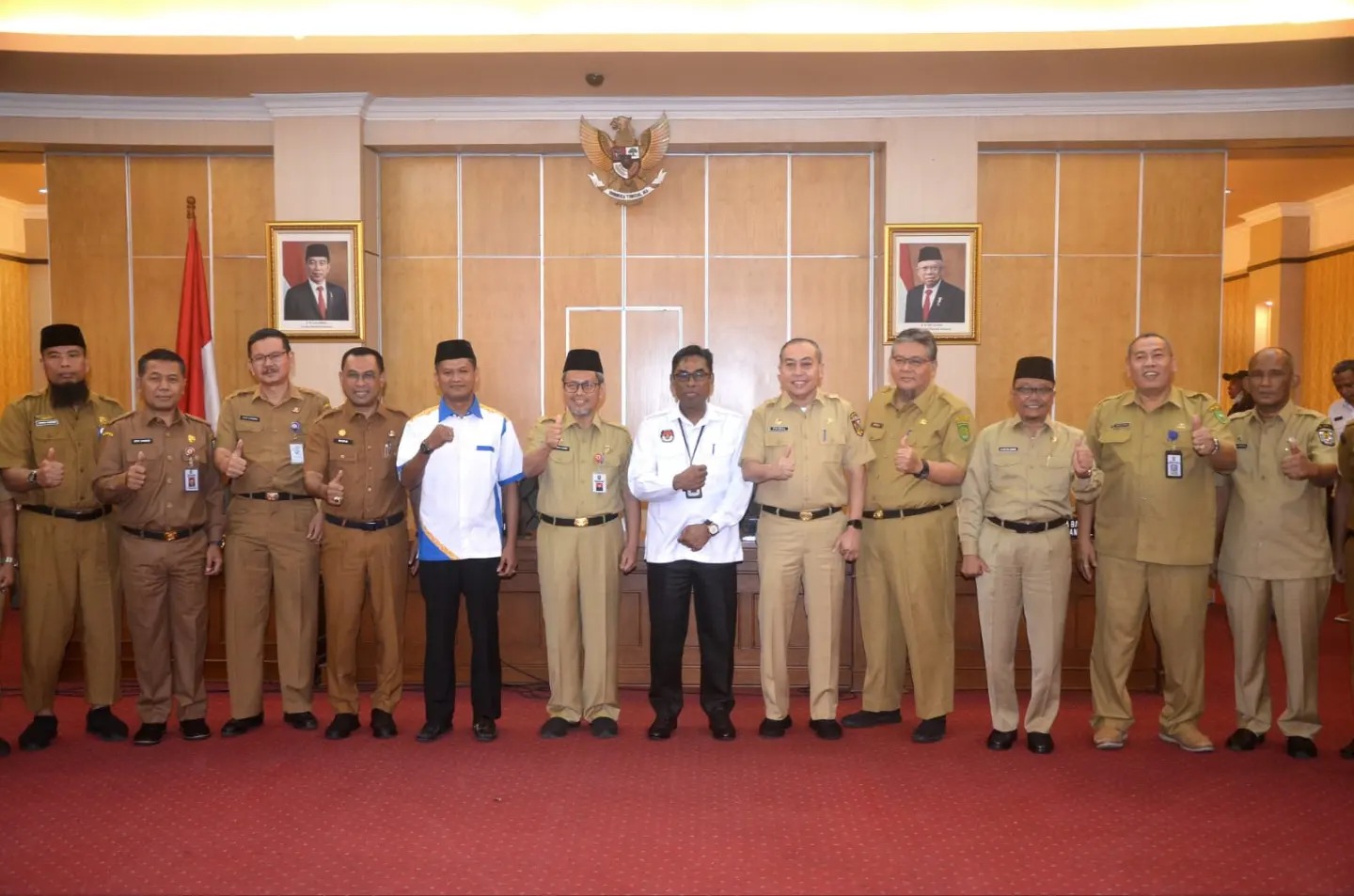 Sekda Inhil Menghadiri Acara Komitmen Pembahasan Persiapan Pemilihan KDH dan Wakil KDH Serentak  Tahun 2024