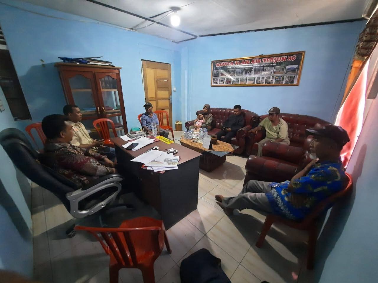 Galeri: Pemdes Keritang Rapat RKPDes dan Sosialisasi Dana Aspirasi Bedah Rumah