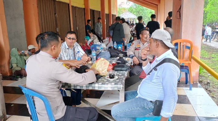 GALERI: Pengunjung Wisata Pantai Solop Inhil tahun 2024 Membeludak, Diperkirakan Tembus 20.000 Orang
