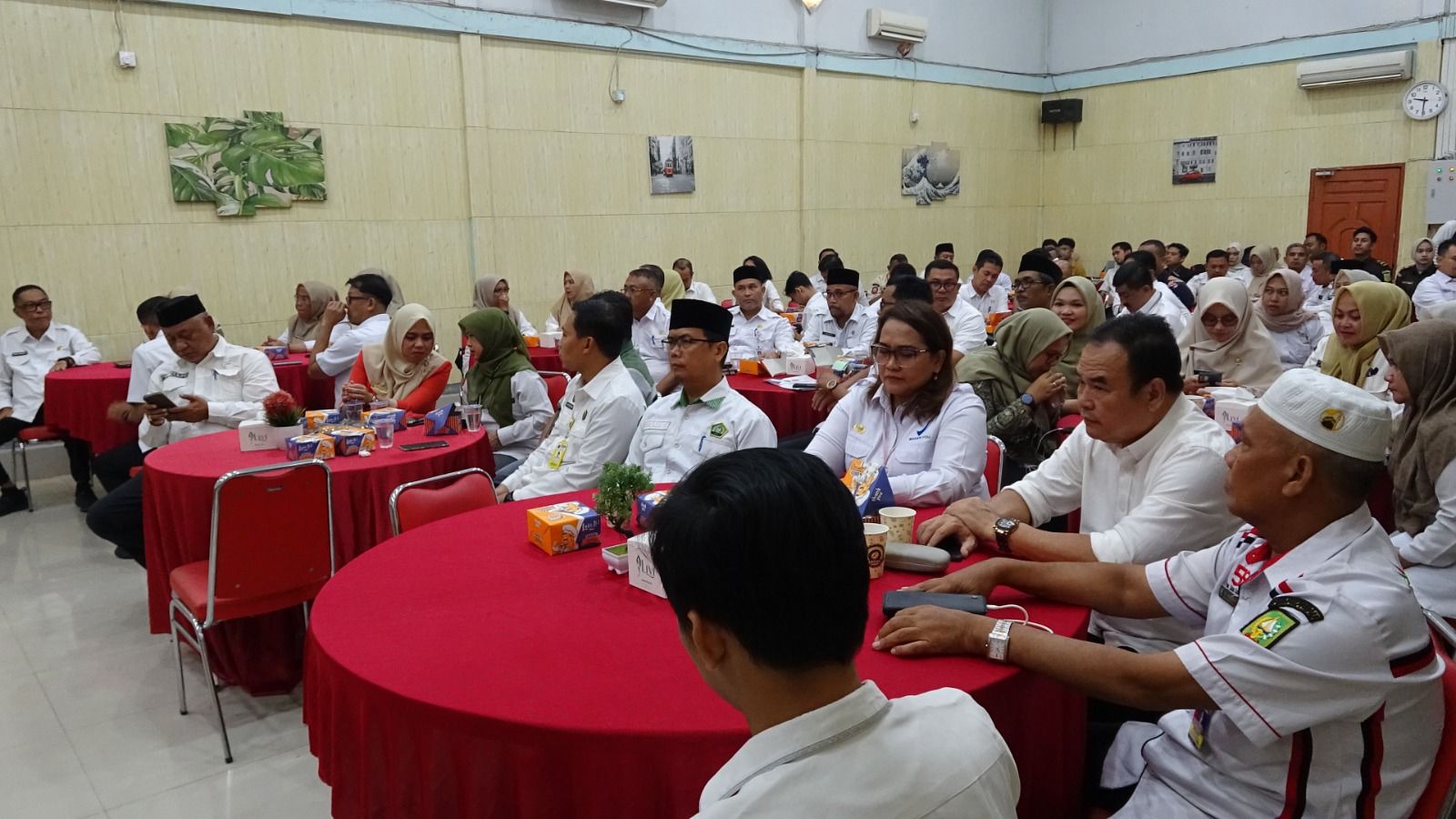 Bupati Inhil H. Herman Saksikan Penandatanganan Kerja Sama Gerai Mal Pelayanan Publik
