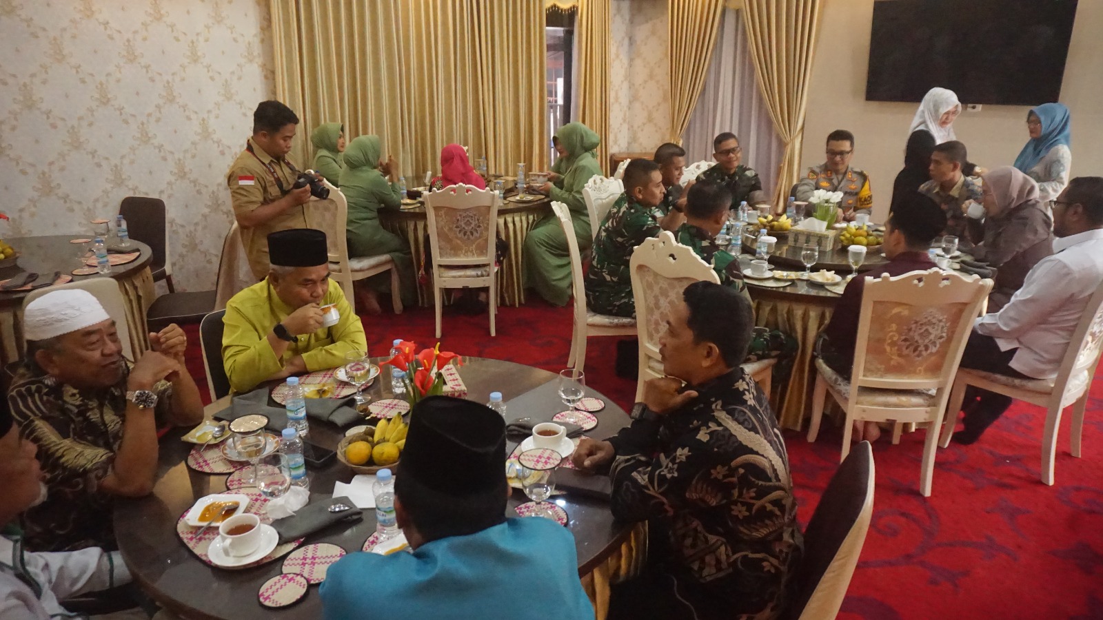 Pj Bupati Inhil Gelar Sarapan Pagi Bersama Danrem 031/Wira Bima