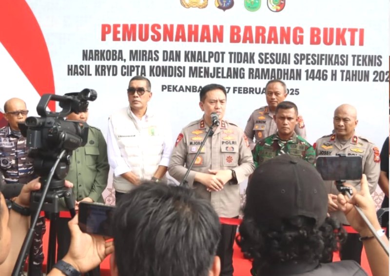 Wakil Ketua DPRD Riau Hadiri Pemusnahan Barang Bukti Hasil Razia Cipta Kondisi
