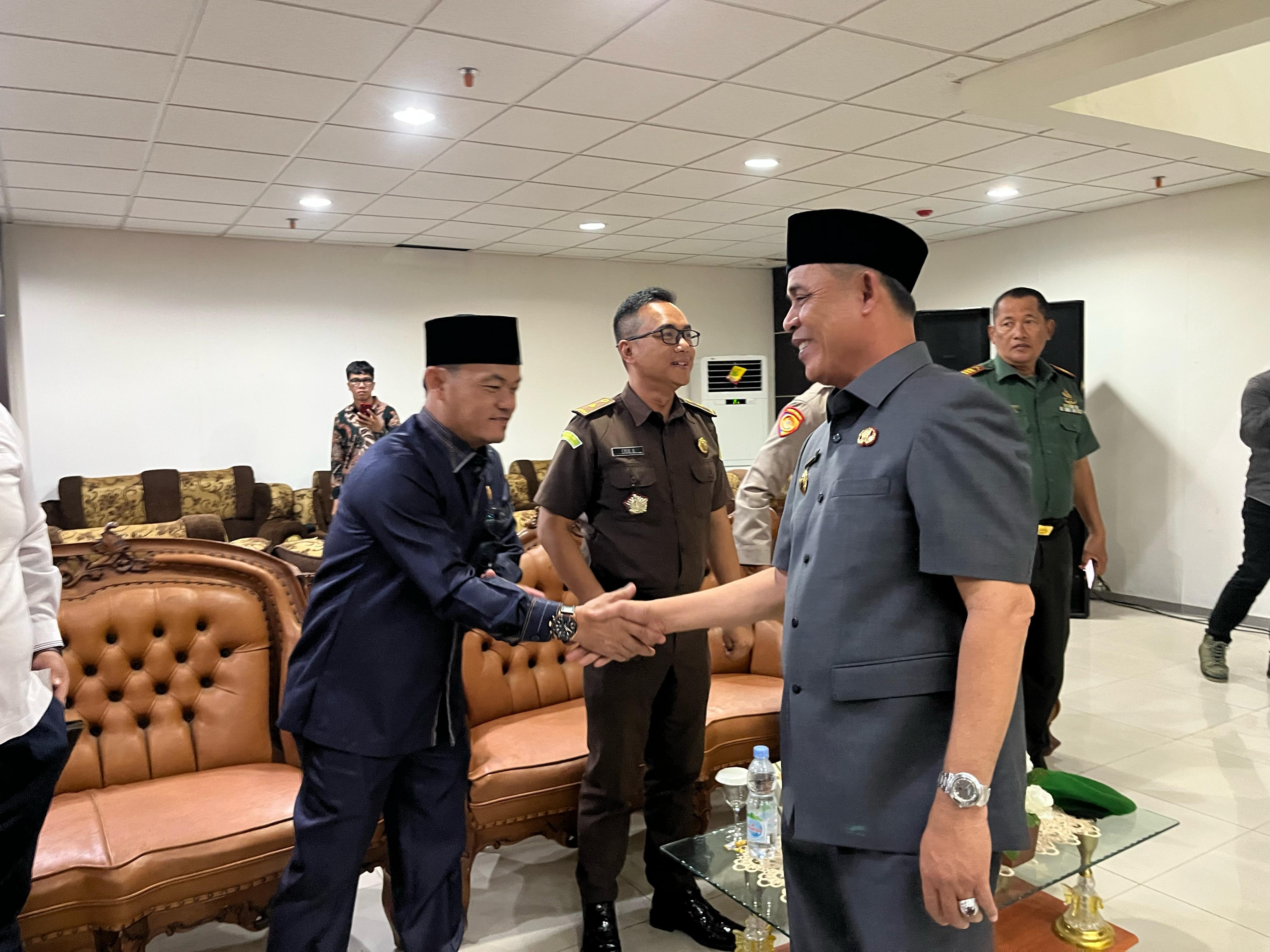 Bupati Indragiri Hilir,H. Herman, Hadiri Rapat Paripurna Ke-9 Masa Persidangan 2 Tahun 2025