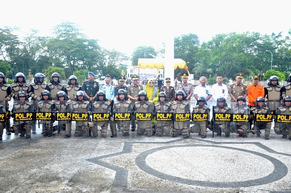 Bupati Inhil Pimpin Upacara Peringatan HUT Satpol PP Ke - 73
