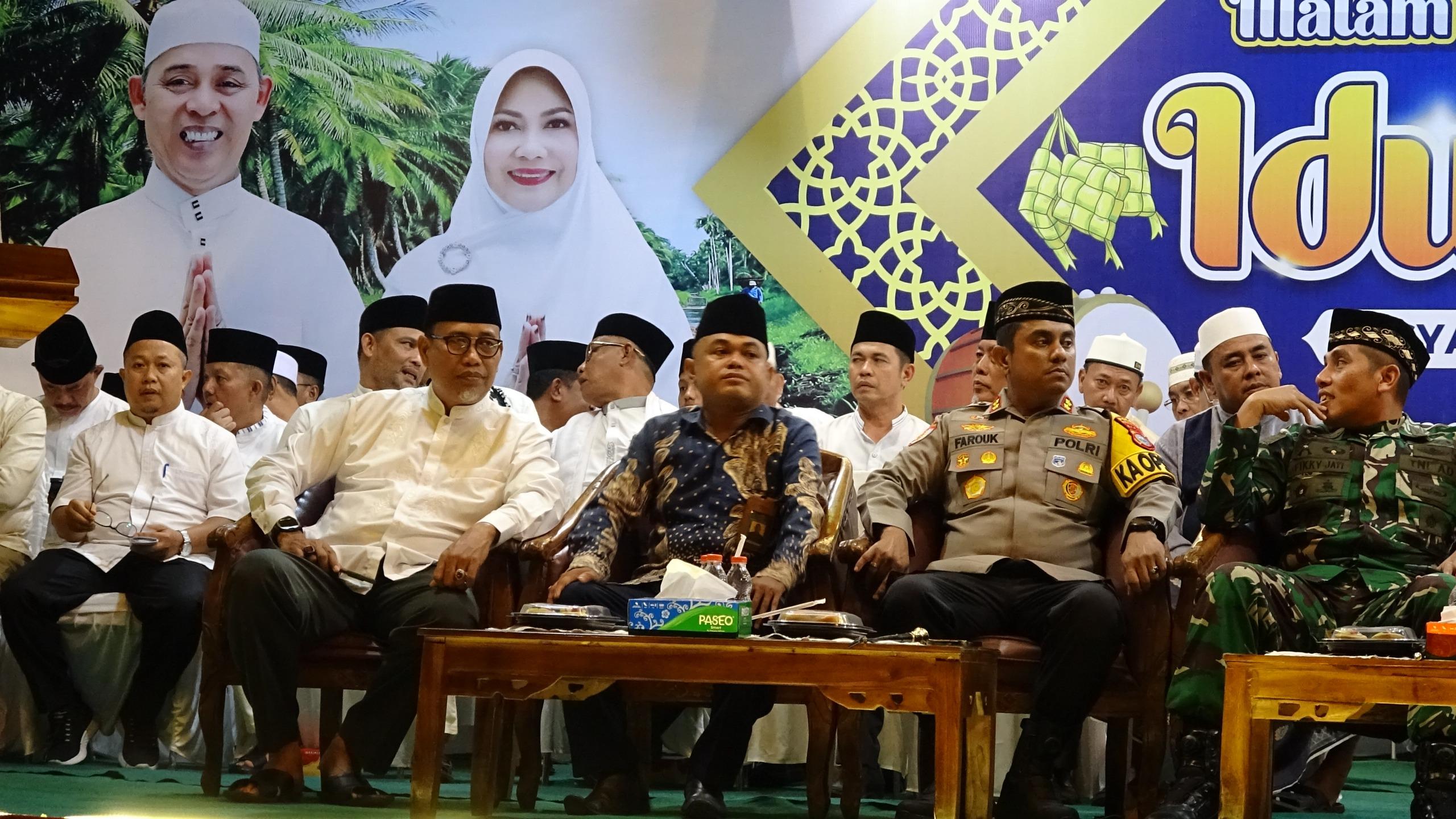 Puluhan Ribu Warga Indragiri Hilir Bersuka Ria Menyaksikan Pawai Takbir Idul Fitri 1446 H