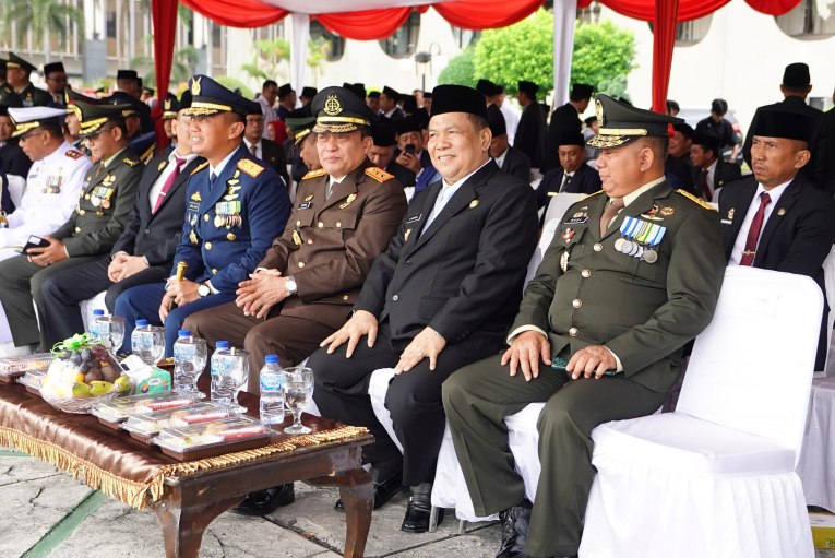 Plt Gubri Pimpin Peringatan Hari Pahlawan, Momentum Menjaga Api Perjuangan