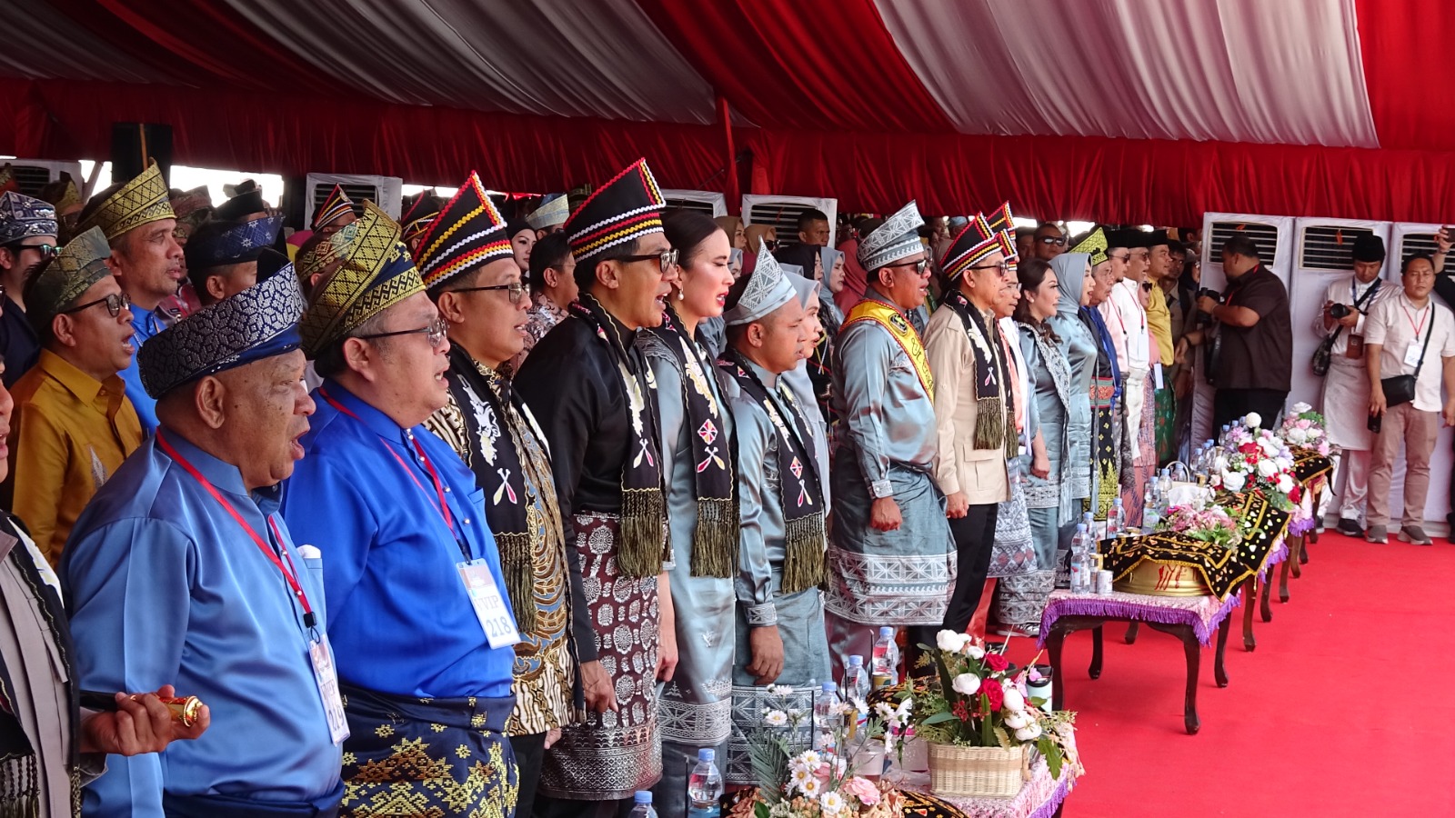 Bupati Inhil Hadiri Peresmian Festival Pacu Jalur Tradisional 2025