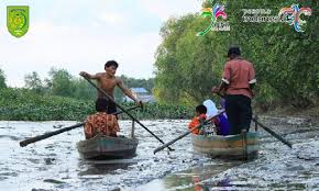 GALERI: Pacu Sampan Leper, Festival yang Ditunggu-tunggu
