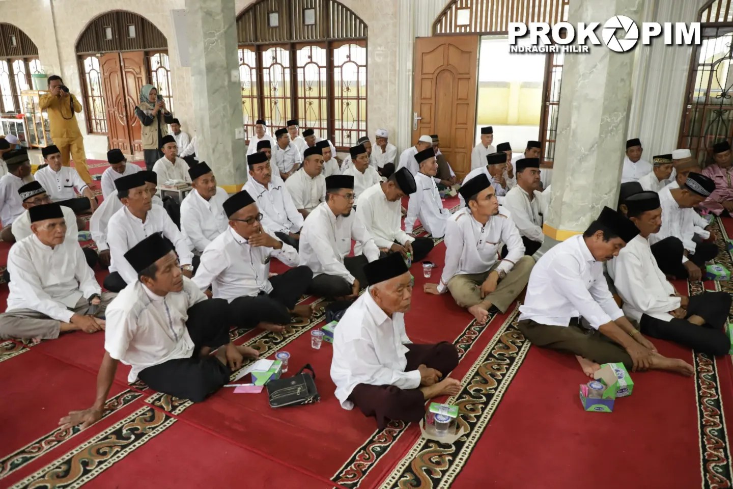 Jelang Musim Haji, Pj.Bupati Herman Buka Bimbingan Manasik Haji gabungan di Kecamatan Keritang