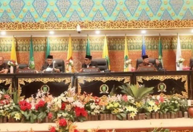 Rapat Paripurna Pembentukan AKD Digelar, Susunan Komisi di DPRD Riau Terbentuk