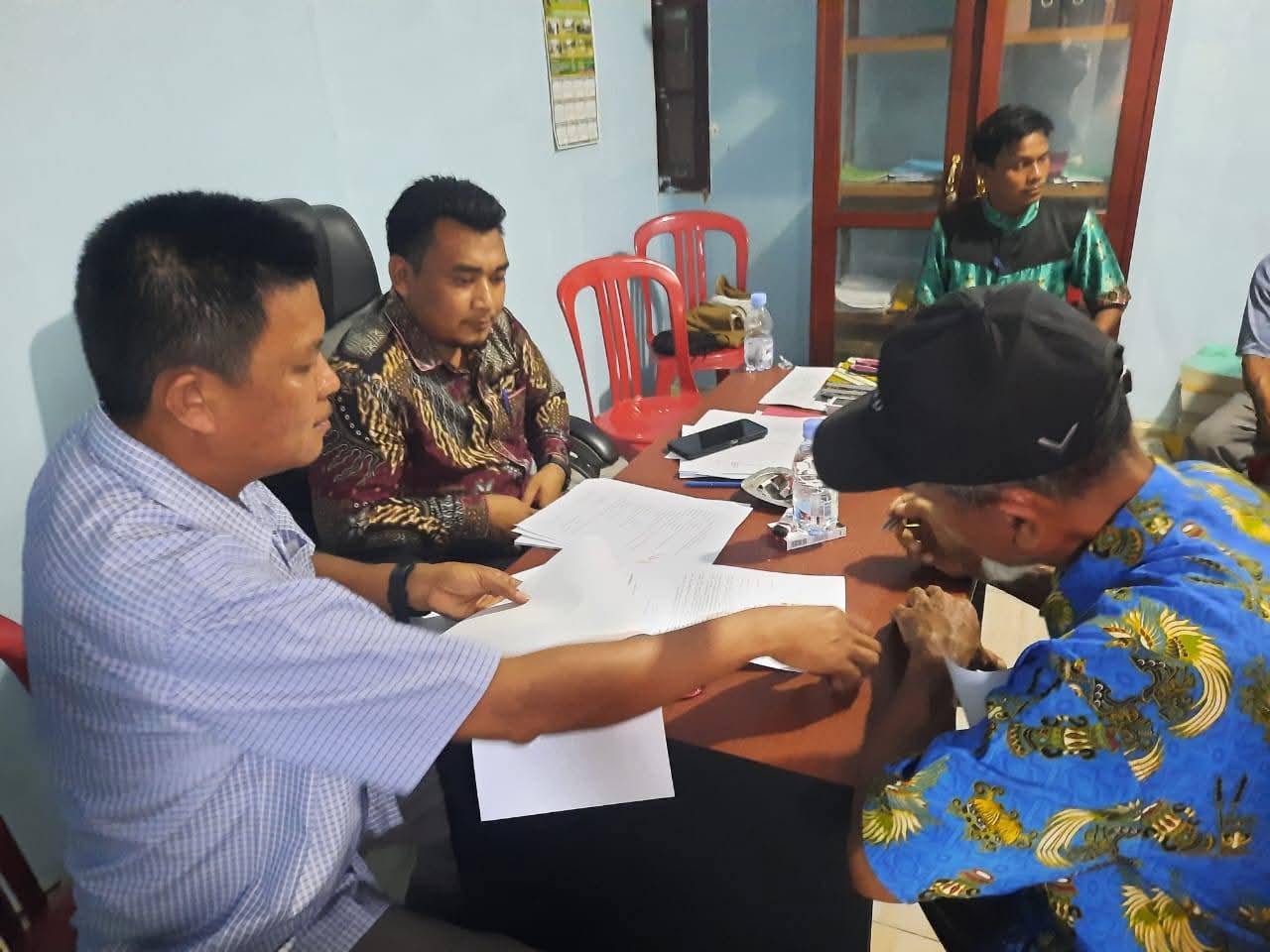 Galeri: Pemdes Keritang Rapat RKPDes dan Sosialisasi Dana Aspirasi Bedah Rumah