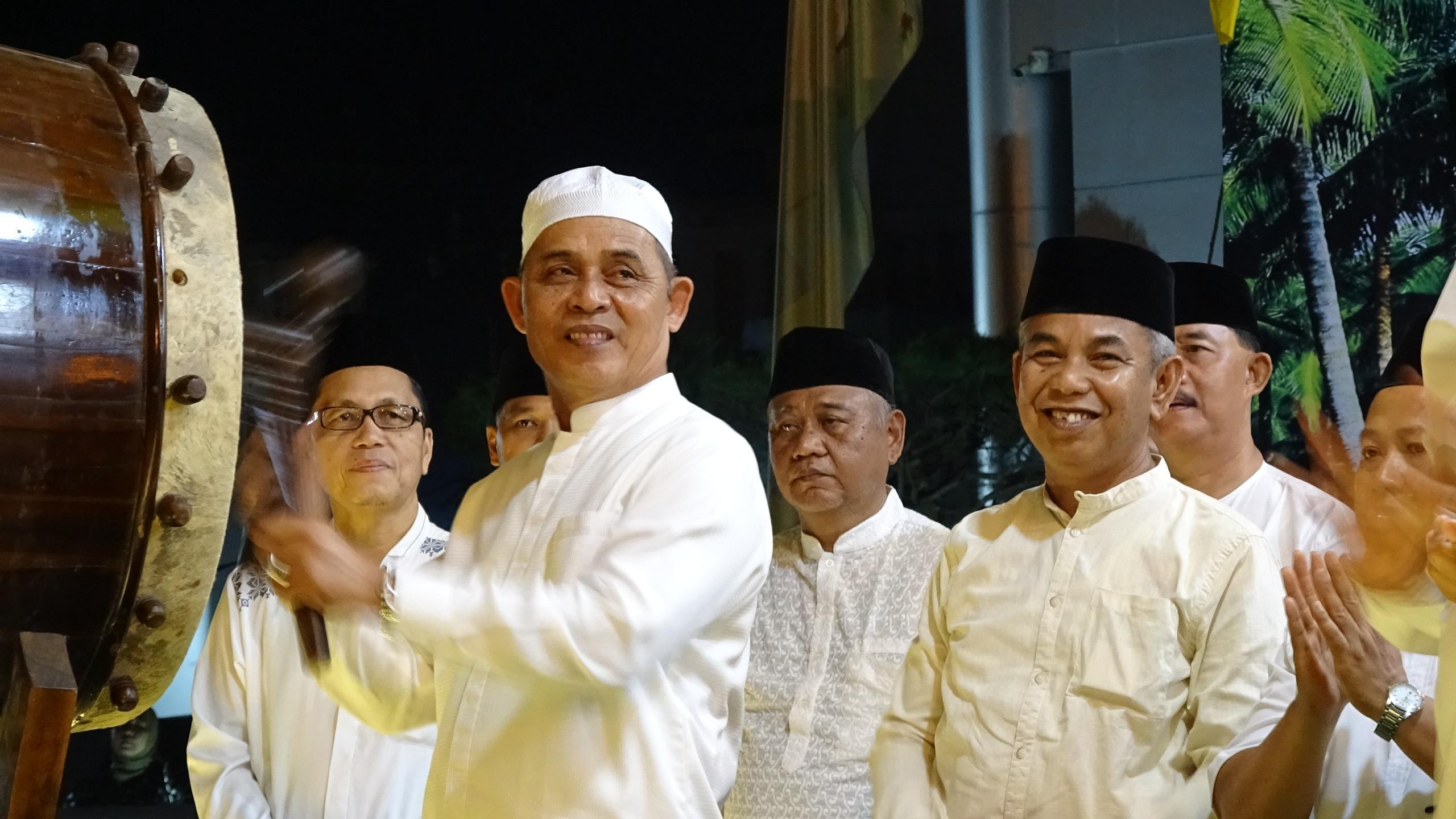 Puluhan Ribu Warga Indragiri Hilir Bersuka Ria Menyaksikan Pawai Takbir Idul Fitri 1446 H