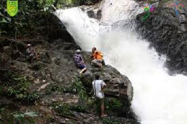 GALERI: Keindahan Wisata Air Terjun Tembulun Ruso