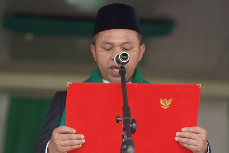 Peringatan Hari Santri 2025 di Riau Berlangsung Khidmat, Gubri Berpesan Kawal Kemerdekaan dengan Iman